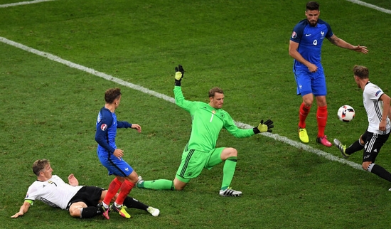 Chiến thắng trước Đức đem lại hưng phấn cao đội cho chủ nhà Pháp