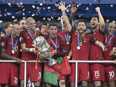 Hạ gục Pháp, Bồ Đào Nha vô địch Euro 2016