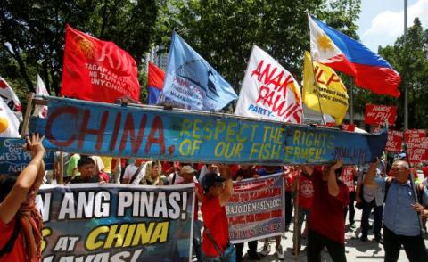 Người dân Philippines biểu tình phản đối Trung Quốc