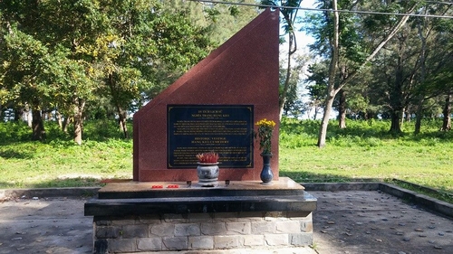Di tích lịch sử nghĩa trang Hàng Keo- Côn Đảo
