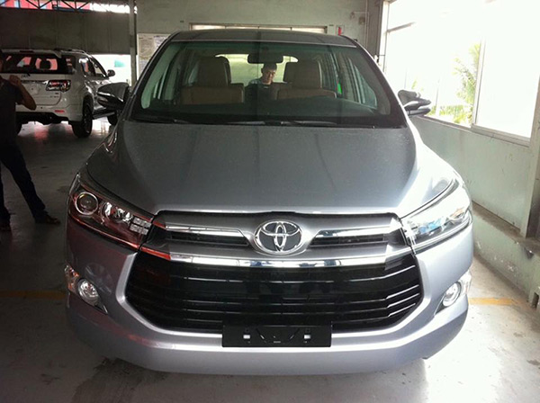 Sáng nay, Toyota Innova 2016 ra mắt tại Hà Nội