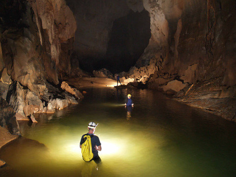 Sơn Đoòng, một trong 9 hang động kỳ vĩ nhất thế giới
