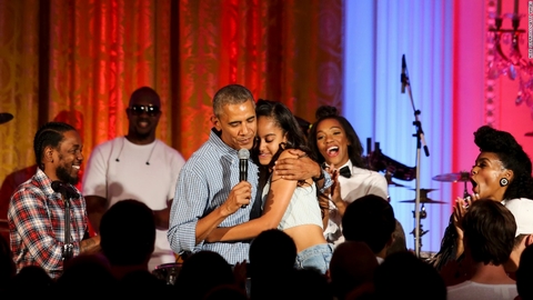 Tổng thống Obama và con gái Malia
