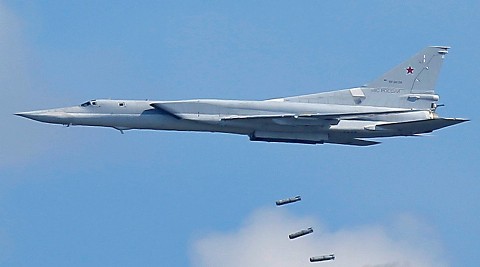 Máy bay ném bom mạnh nhất thế giới của Nga ồ ạt xung trận