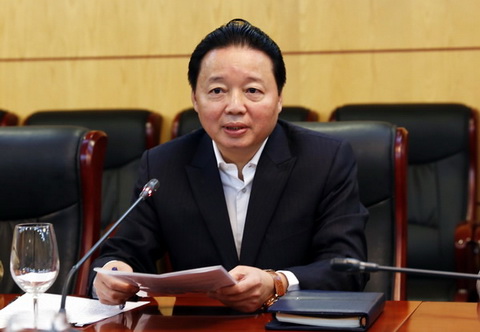 Bộ trưởng Trần Hồng Hà: Miền trung sẽ có cả thép, cả cá và biển an toàn