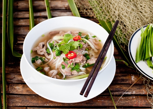  Phở liệu có phải là ví dụ gây ngạc nhiên nhất của sự giao thoa ẩm thực Pháp - Việt?
