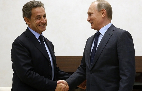 Cựu Tổng thống Pháp Sarkozy và Tổng thống Nga Putin