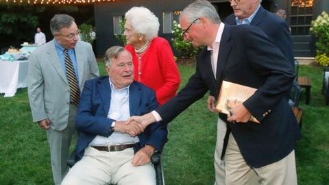 Cựu Tổng thống George H.W. Bush 