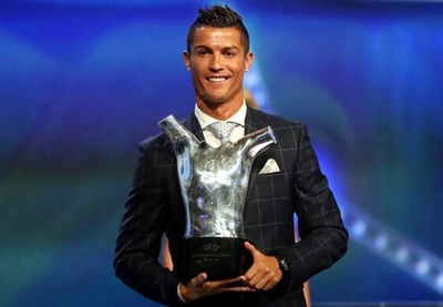 Xavi gạt Messi, chọn Ronaldo cho danh hiệu Quả bóng Vàng