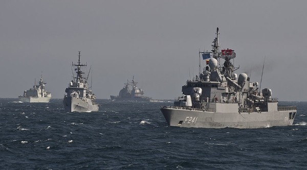 NATO dàn trận &quot;hầm hè&quot; với Nga ở Biển Đen