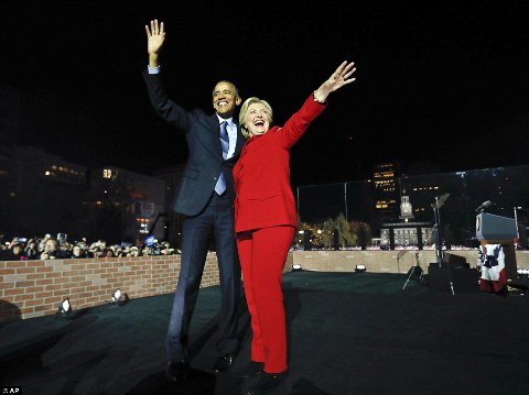 Tổng thống Obama luôn sát cánh bên bà Hillary