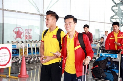 Tuyển Việt Nam sang Myanmar sớm 5 ngày để chuẩn bị cho AFF Cup