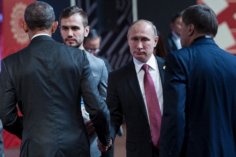 Tổng thống Obama thẳng thừng đối đầu với người đồng cấp Putin