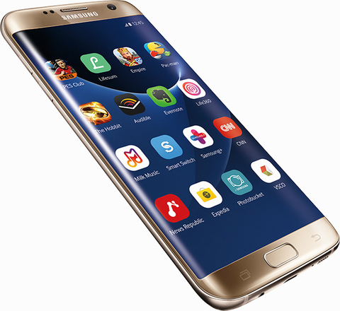 Samsung Galaxy S7 cũng đạt chuẩn chống nước IP68 giúp bảo vệ máy vẫn an toàn khi vô tình làm đổ nước hay dính nước mưa tốt. Camera Galaxy S7 có độ phân giải Dual Pixel 12 MP giúp cho bức ảnh chụp trong các điều kiện thiếu sáng rất tốt, các tính năng hoàn toàn mới như toàn cảnh chuyển động. Máy được trang bị chip Exynos mới nhất 8890, 8 nhân, đặc biệt RAM 4 GB giúp tốc độ xử lý trên máy tuyệt vời, tốc độ CPU nhanh hơn 30%, đặc biệt S7 trang bị chất lỏng tản nhiệt giúp máy không bị nóng trong quá trình sử dụng.
