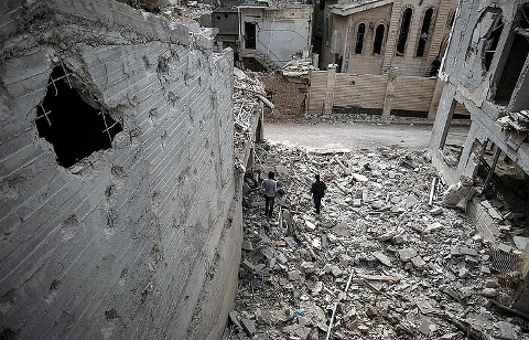 Bị dồn vào đường cùng, phe nổi dậy Syria tuyệt vọng cầu cứu