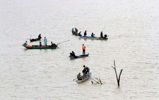 Bình Phước: Lật thuyền trên sông Lấp, 4 người tử nạn