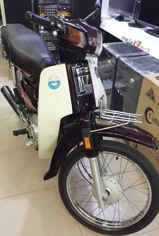 Ngắm Honda Dream II hàng hiếm 140 triệu đồng chưa bán ở Sài Gòn