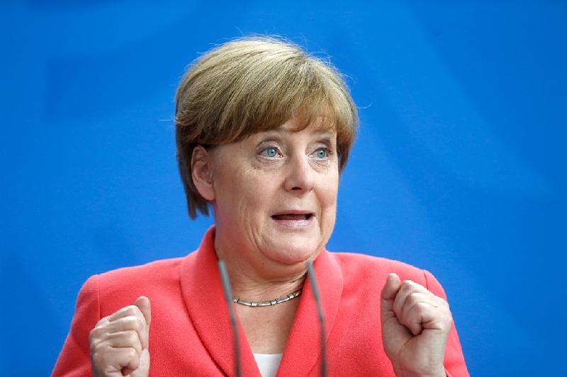 Thủ tướng Đức Angela Merkel tham dự họp báo sau khi hội đàm với Tổng thư ký Khối Hiệp ước Bắc Đại Tây Dương (NATO) Jens Stoltenberg tại thủ đô Berlin, Đức, ngày 2/6. Từng là chuyên gia ngành hóa học và vật lý, bà Angela Merkel nắm giữ cương vị thủ tướng Đức 3 nhiệm kỳ liên tiếp và khẳng định được tầm ảnh hưởng với khu vực cũng như thế giới. Ảnh: 