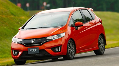 Honda Fit - Mẫu xe ô tô cũ giá dưới 250 triệu còn đáng mua hơn xe ô tô mới  