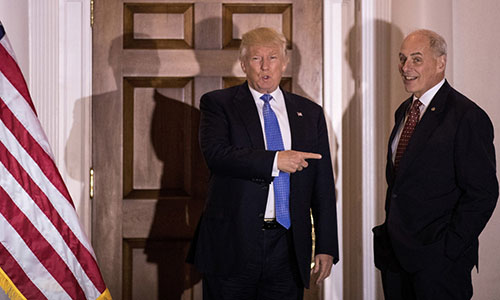 Ông John Kelly, phải, và Tổng thống đắc cử Trump. Ảnh: AFP