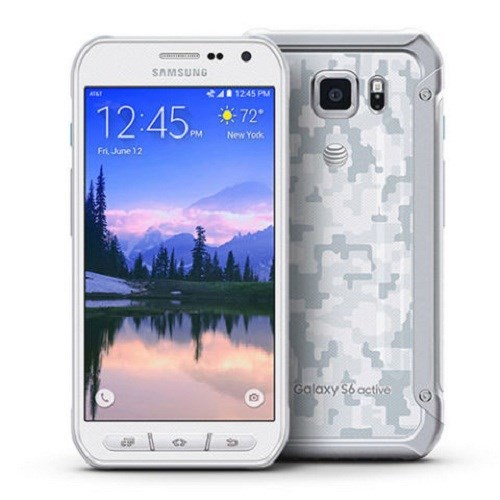 Không sử dụng chất liệu kính long lanh như Galaxy S6, Samsung Galaxy S6 Active khoác lên mình lớp vỏ nhựa và cao su cứng, đem lại khả năng chống sốc và va đập tuyệt vời. Họa tiết rằn ri cực ấn tượng trông máy như một sản phẩm dành cho quân đội. Ảnh: BestProduct.