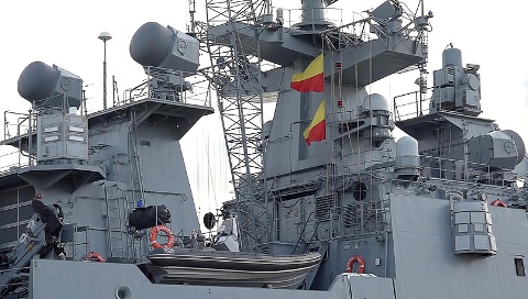 Tàu khu trục Đô đốc Grigorovich sẵn sàng thực hiện cuộc tấn công nhằm vào các mục tiêu IS ở Syria