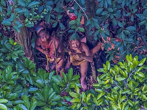 Khám phá cuộc sống bất biến qua 20.000 năm của bộ lạc rừng Amazon