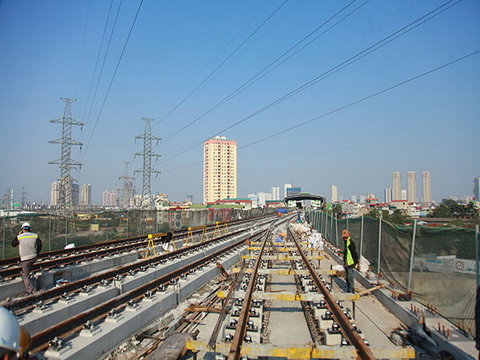 Những hình ảnh mới nhất về dự án đường sắt trên cao Cát Linh - Hà Đông