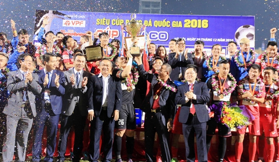 Đánh bại CLB Hà Nội, Than Quảng Ninh đoạt Siêu cúp Quốc gia