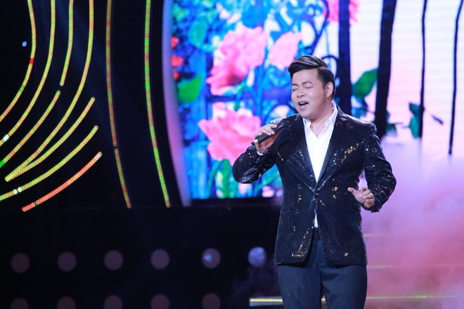 Ngoài các tiểu phẩm hài kịch, Xuân phát tài 7 còn mang đến những tiết mục âm nhạc với sự góp mặt của nhiều ca sĩ nổi tiếng trong nước và hải ngoại, trong đó có Quang Lê.