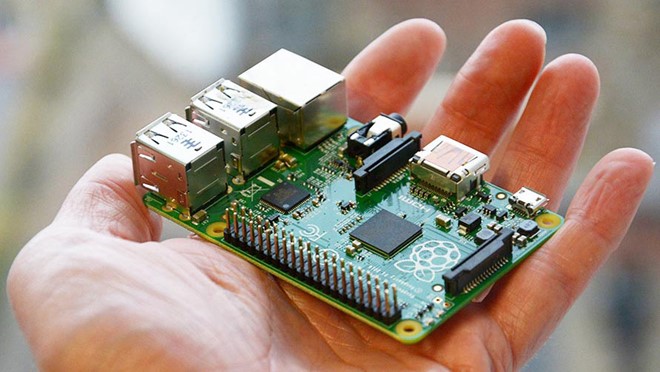 Raspberry Pi là giải pháp PC nhỏ gọn giá rẻ gắn vào TV.