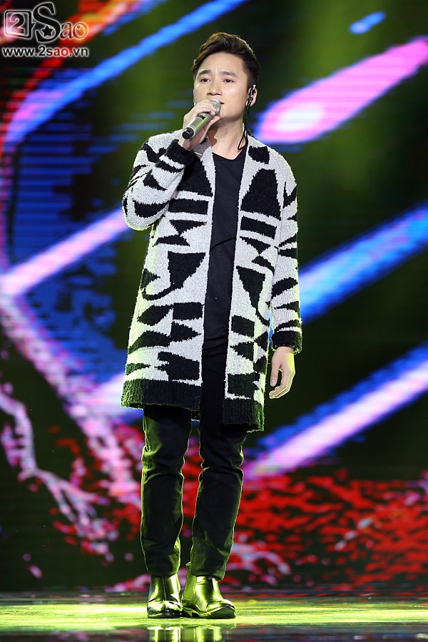 Phan Mạnh Quỳnh trung thành với sở trường pop ballad với ca khúc Có chàng trai viết lên cây.