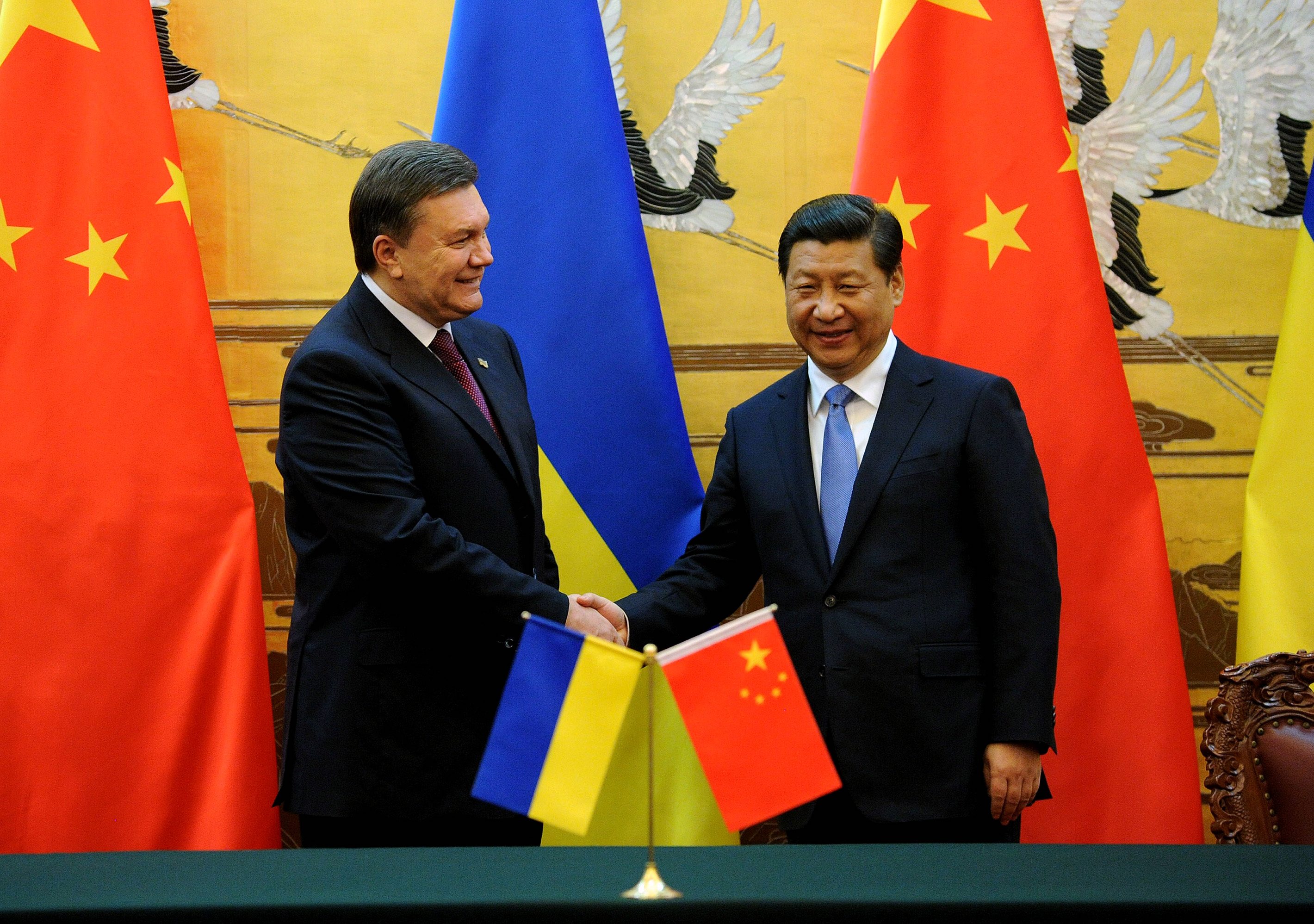 Trung Quốc ngỏ ý giúp Ukraine giải quyết xung đột chính trị