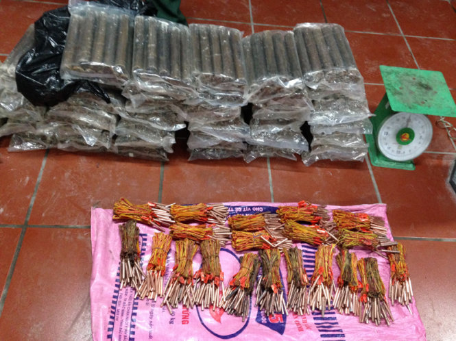 Quảng Ninh bắt giữ phụ nữ vận chuyển 80kg thuốc nổ