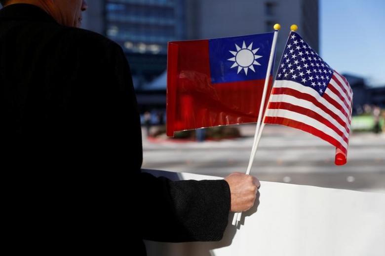 Trung Quốc &quot;xúi&quot; Mỹ cấm cửa phái đoàn Đài Loan tại lễ nhậm chức ông Trump