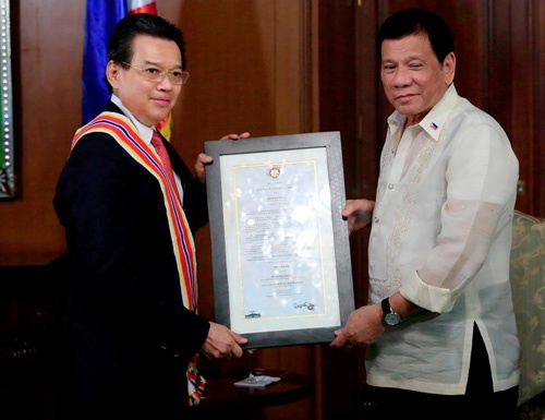 Đại sứ Việt Nam được Philippines trao huân chương cao quý