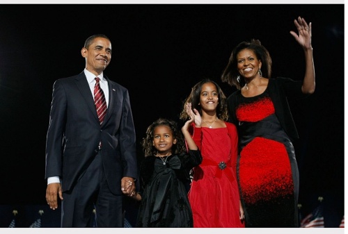 Chị em Malia và Sasha Obama đã trưởng thành thế nào sau 8 năm ở Nhà Trắng?