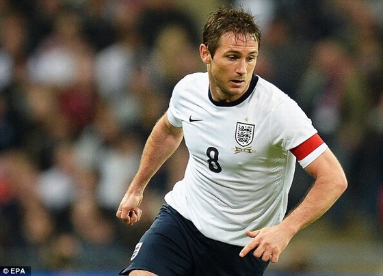 Lampard trong màu áo tuyển Anh