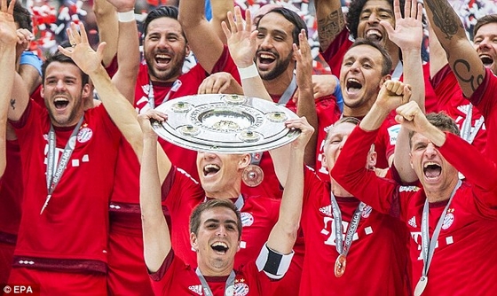 Lahm đoạt vô số danh hiệu cùng Bayern Munich