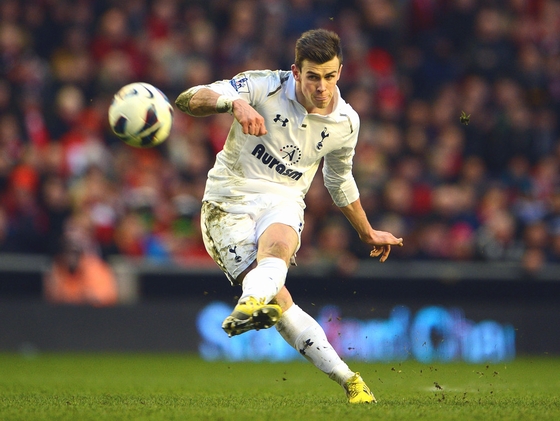 Bale là cầu thủ đắt giá nhất thế giới khi đầu quân cho Real Madrid