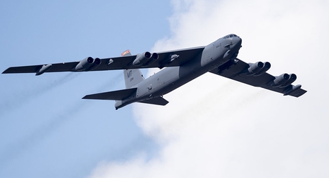 Nga &quot;nâng đời&quot; máy bay B-52 với laser tối tân