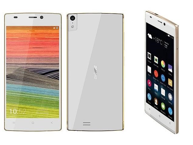 Dày hơn Gionee Elife S5.1 4mm, Gionee Elife S5.5 thu hút sự quan tâm của người dùng bởi thiết kế siêu mỏng cùng chất liệu kính cường lực. Ảnh: NDTV Gadgets.