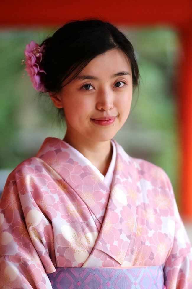 Thiếu nữ Nhật Bản 
