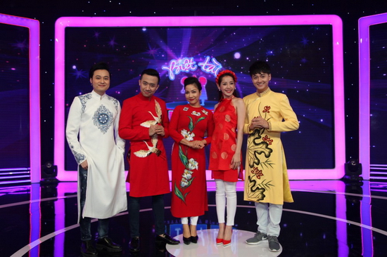 Hai khách mời của tập này tiếp tục là sự quay trở lại của ca sĩ Quang Vinh – đội Trấn Thành và diễn viên Chi Pu – đội Mỹ Linh.