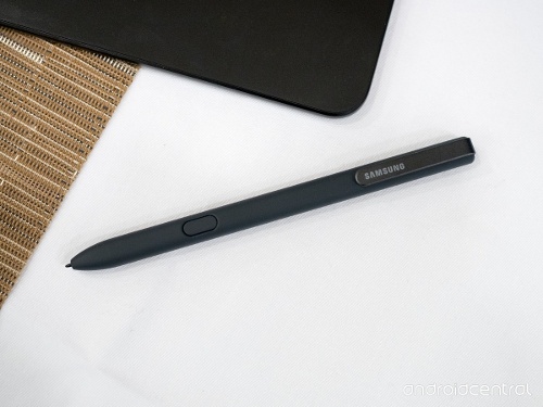 Bút S-Pen có thể điều chỉnh độ nhạy khi sử dụng tùy theo nhu cầu sử dụng của người dùng.
