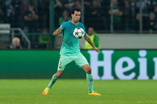 5. Sergio Busquets (8 triệu euro/năm)