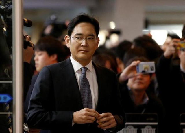 Hiểu tất tần tật vụ Phó Chủ tịch Samsung bị bắt chỉ trong 5 phút - Ảnh 1.