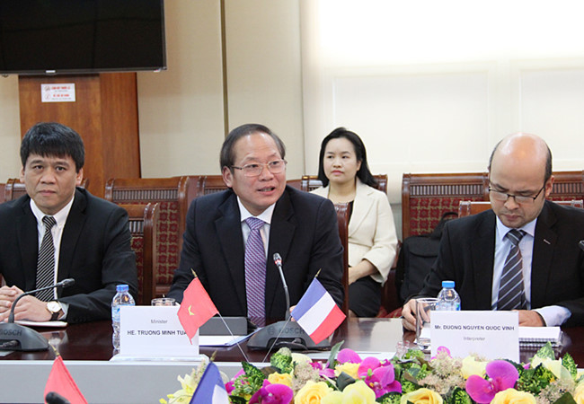 Việt Nam và Pháp sẽ tăng cường hợp tác xây dựng chính phủ điện tử