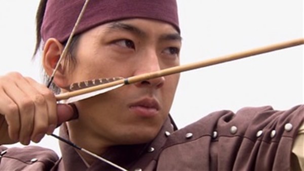 Song Il Gook được đánh giá cao khi vào vai Jumong