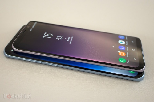Samsung Galaxy S8 đi kèm viên pin dung lượng 3.000mAh, tích hợp công nghệ sạc nhanh và hỗ trợ sạc không dây với cổng sạc USB-C